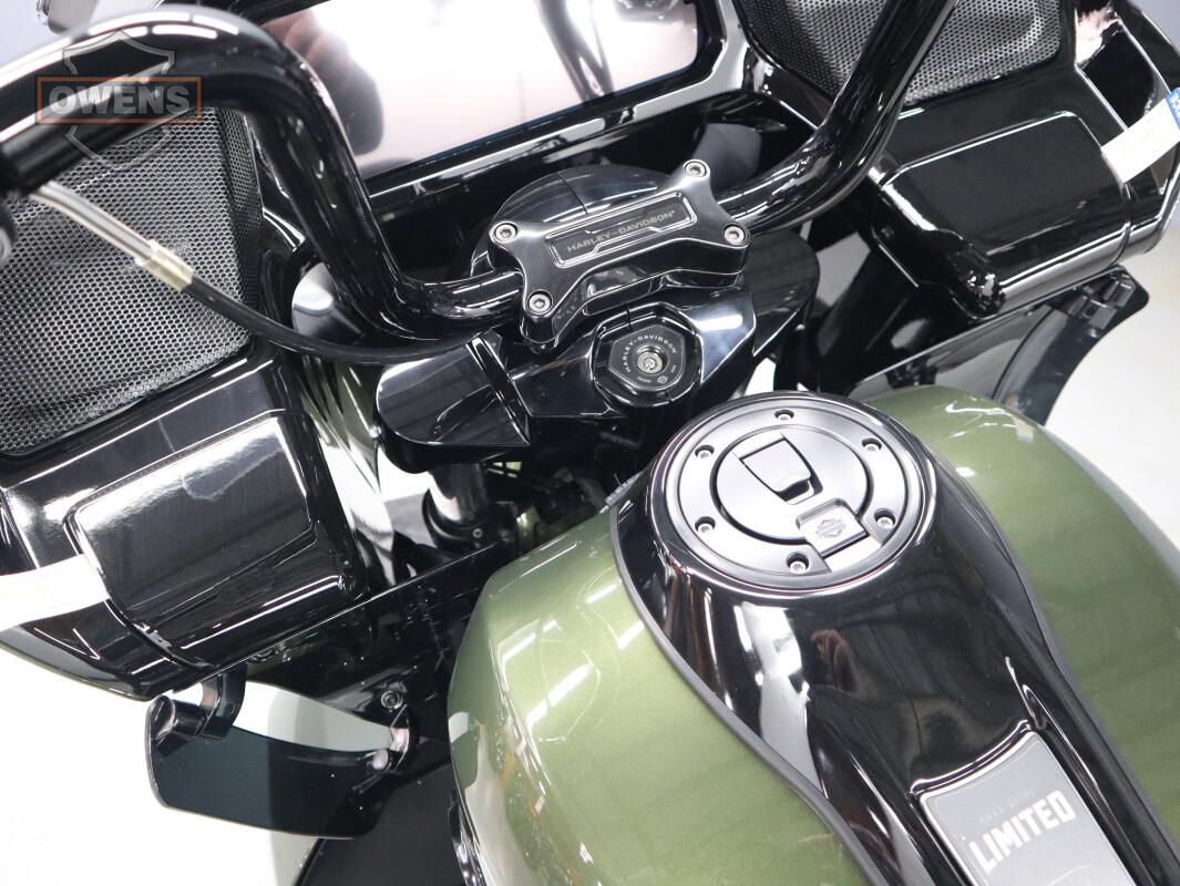 2026 HARLEY-DAVIDSON ROAD GLIDE LIMITED FLTRXL