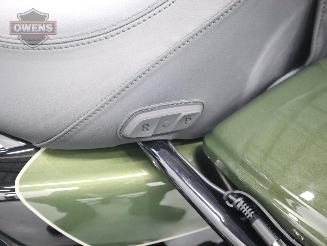 2026 HARLEY-DAVIDSON ROAD GLIDE LIMITED FLTRXL