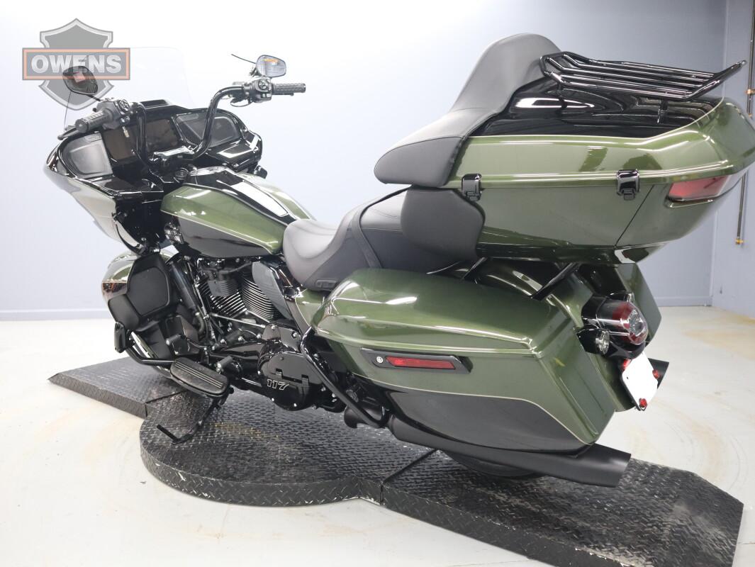 2026 HARLEY-DAVIDSON ROAD GLIDE LIMITED FLTRXL