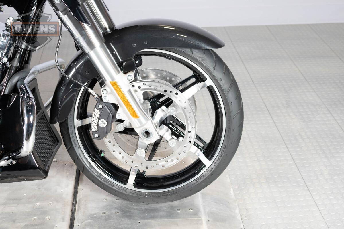 2026 HARLEY-DAVIDSON STREET GLIDE FLHX