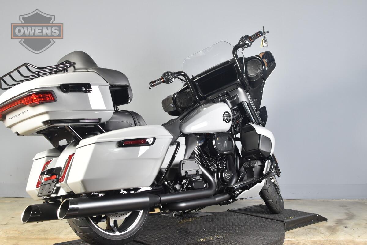 2025 HARLEY-DAVIDSON STREET GLIDE ULTRA FLHXU