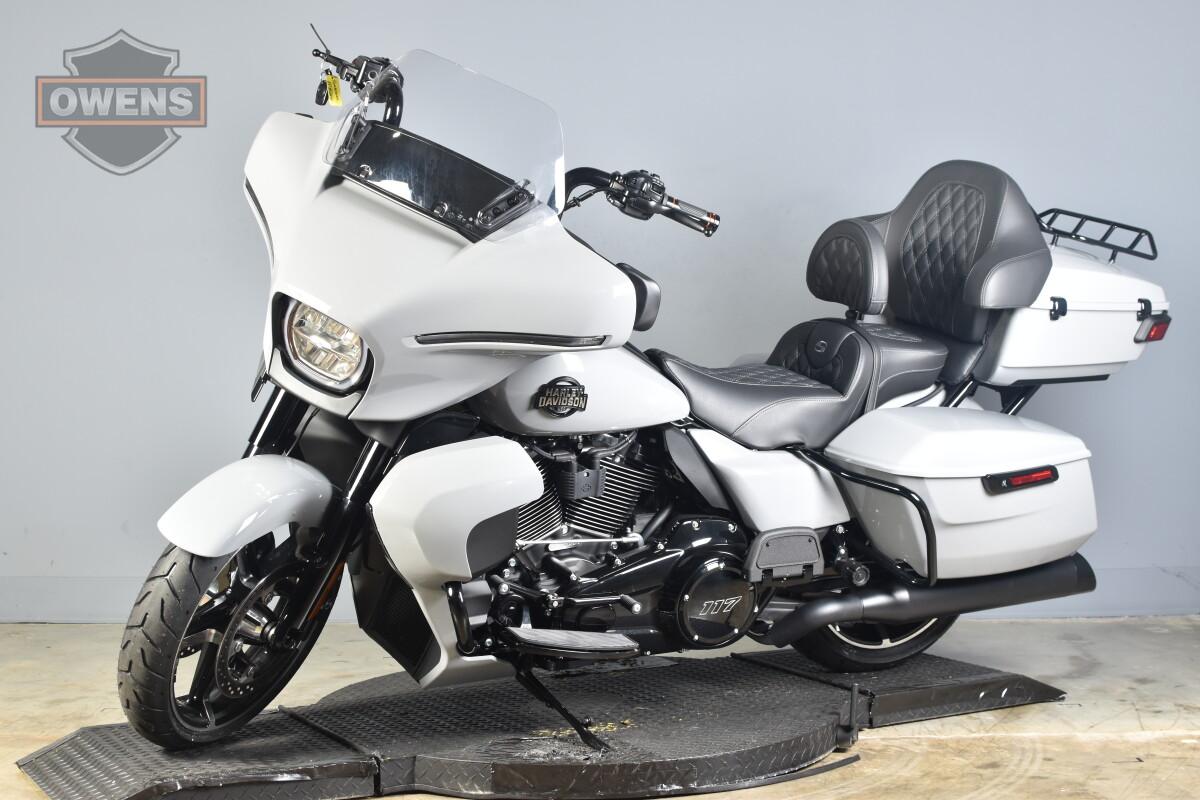 2025 HARLEY-DAVIDSON STREET GLIDE ULTRA FLHXU
