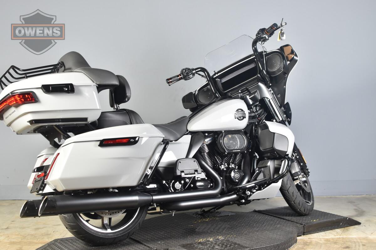 2025 HARLEY-DAVIDSON STREET GLIDE ULTRA FLHXU