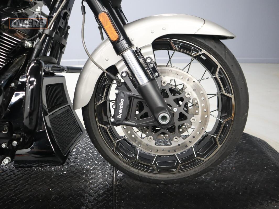 2023 HARLEY-DAVIDSON CVO STREET GLIDE FLHXSE