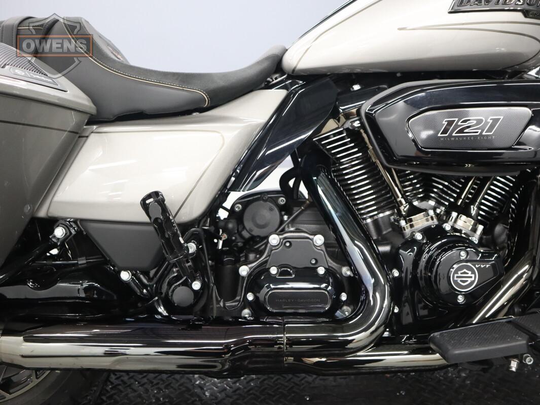 2023 HARLEY-DAVIDSON CVO STREET GLIDE FLHXSE