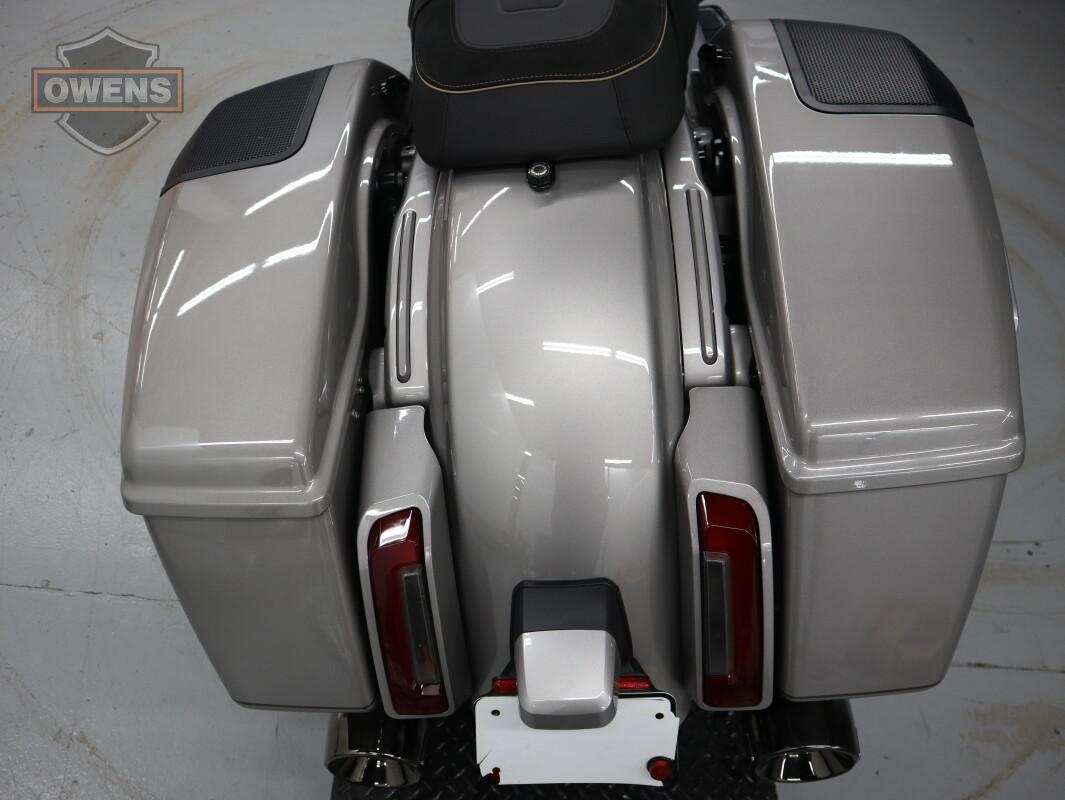 2023 HARLEY-DAVIDSON CVO STREET GLIDE FLHXSE